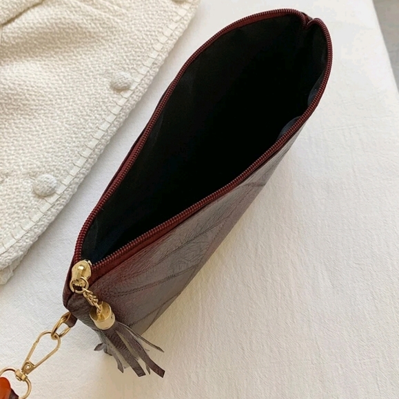 NEW-CLUTCH👛 - Picture 3 of 4